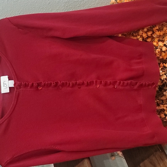 Deep pretty red sweater from the Loft - Picture 4 of 4